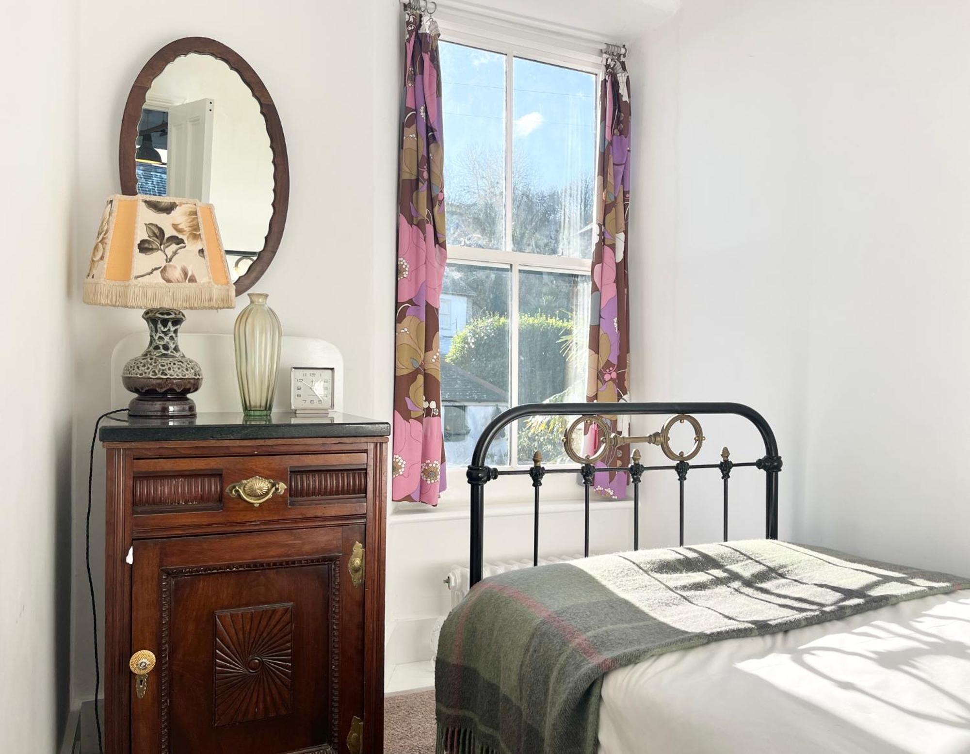 Janies Cottage~ Mousehole~Eclectic Interiors & Vintage Charm Eksteriør bilde